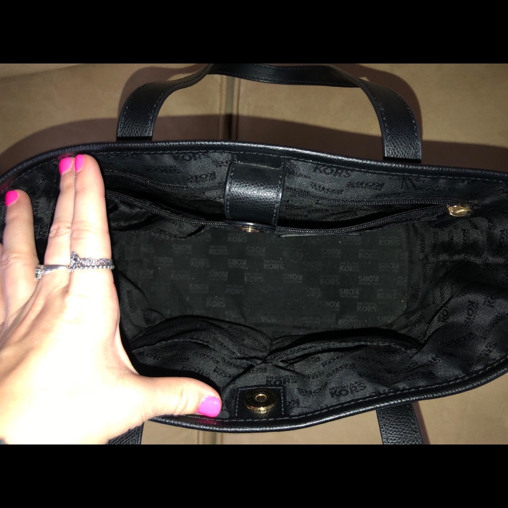Black Michael Kors Purse